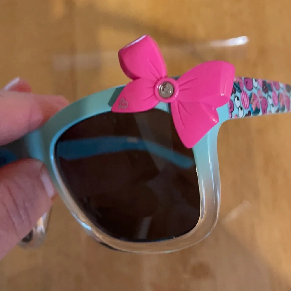 🎀NEW🎀 JoJo Siwa Sunglasses - Picture 4 of 5